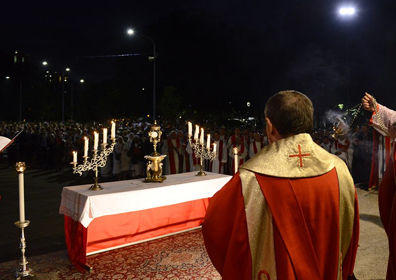 11 giugno. La celebrazione del Corpus Domini in Duomo e in diretta